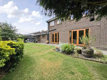 Harden Hills, Shaw, Oldham, Image 43