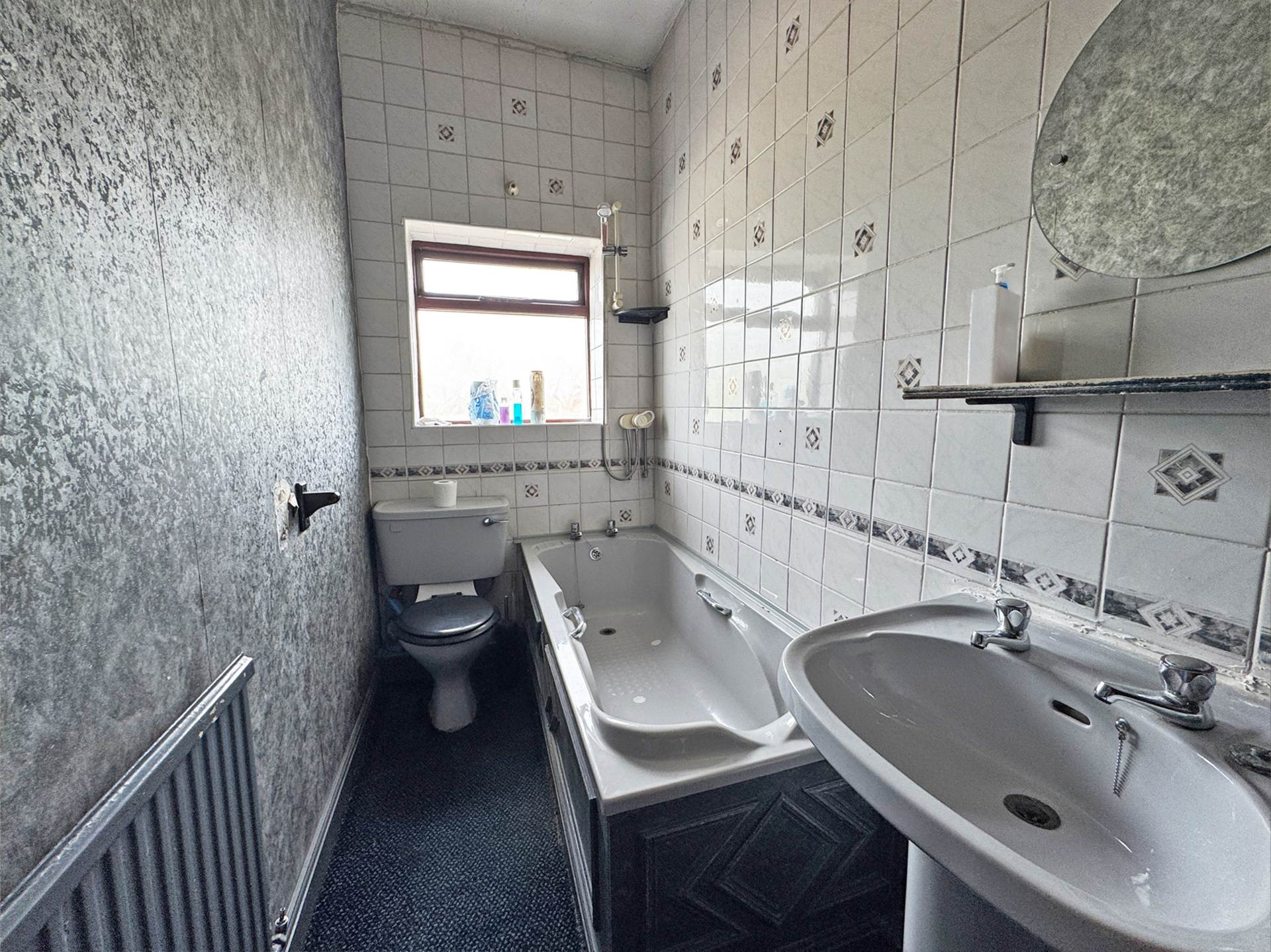 Shaw Road, Oldham, Image 7
