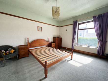 Shaw Road, Oldham, Image 3