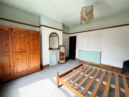 Shaw Road, Oldham, Image 5