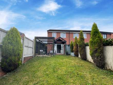 Will Hill Close, Rochdale, Image 12
