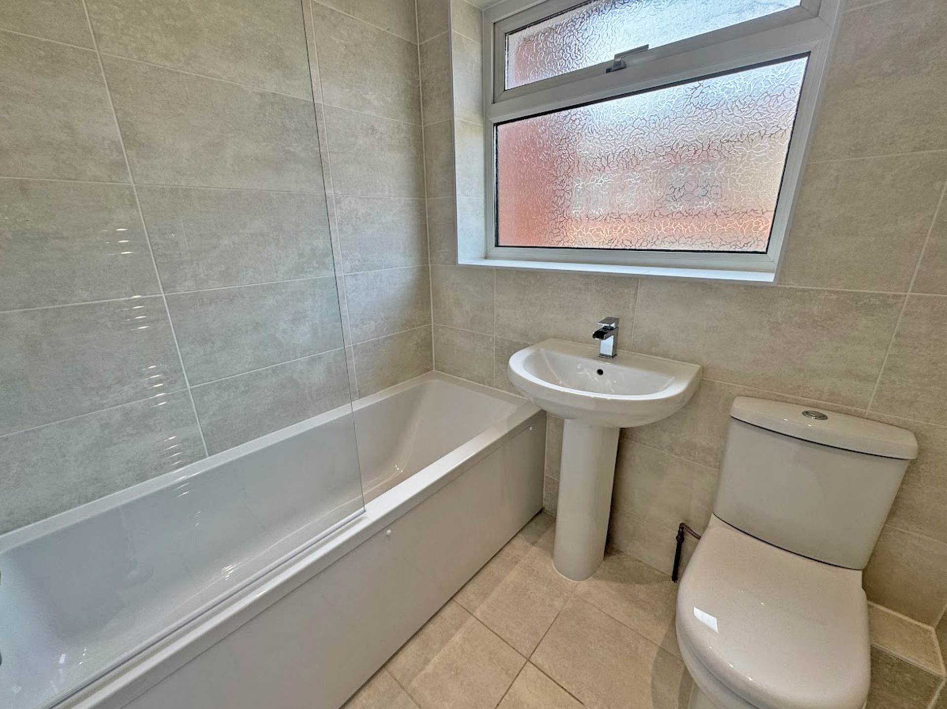 Rainshaw Street, Royton, Image 11