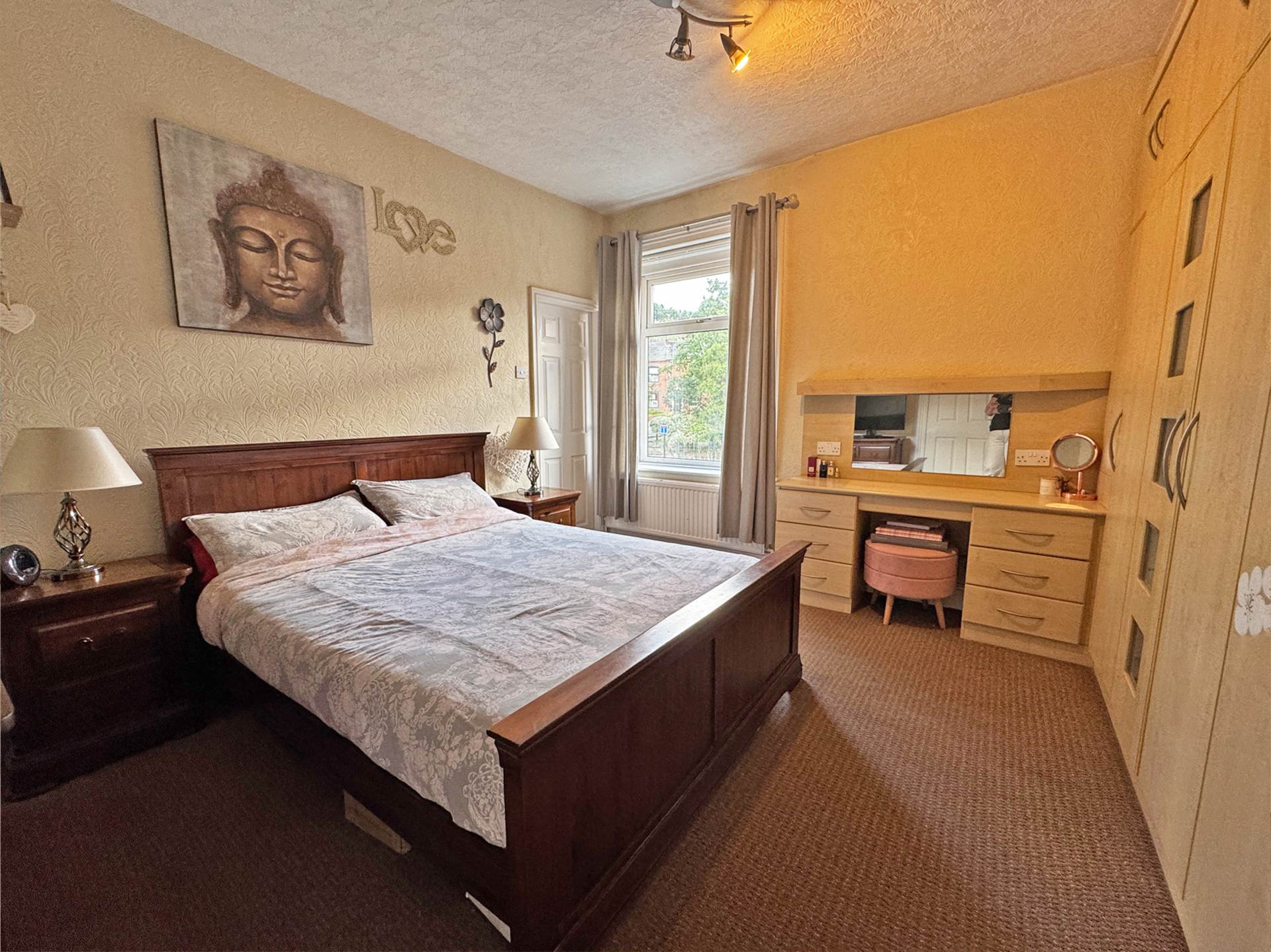 Stamford Road, Lees, Image 4