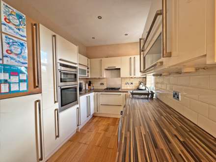Stamford Road, Lees, Image 13