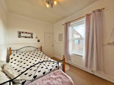 Stamford Road, Lees, Image 5
