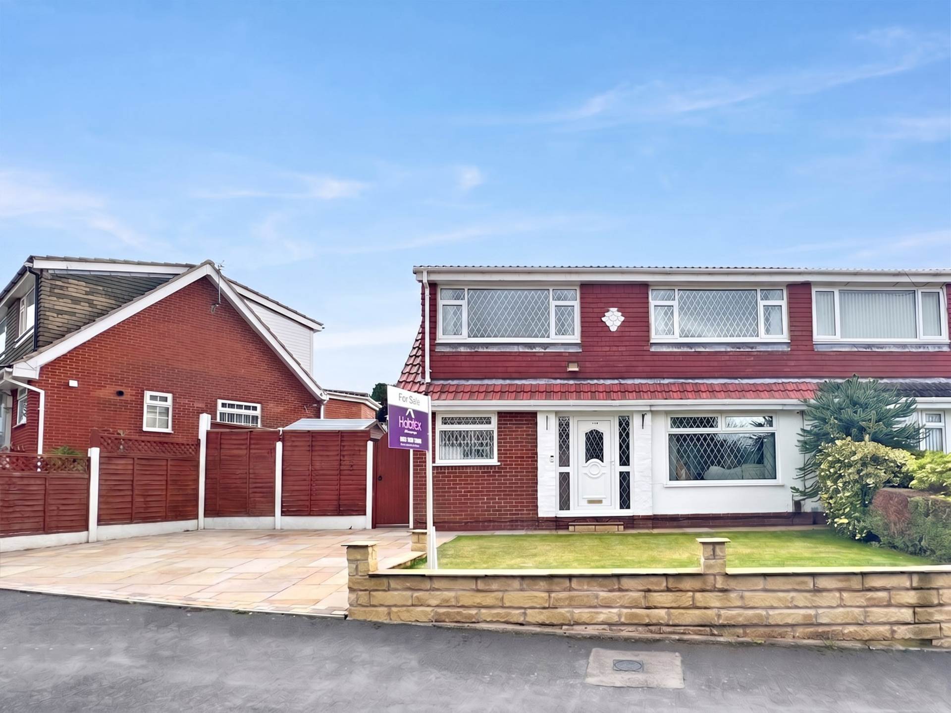 Denbydale Way, Oldham, Image 1