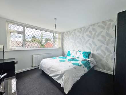 Denbydale Way, Oldham, Image 13