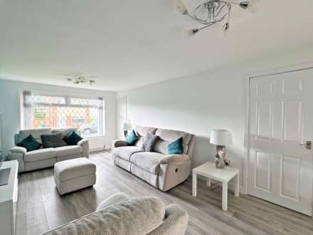 Denbydale Way, Oldham, Image 3