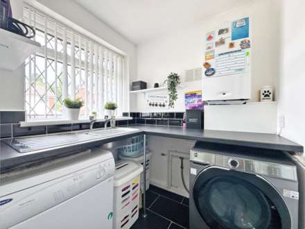 Denbydale Way, Oldham, Image 8