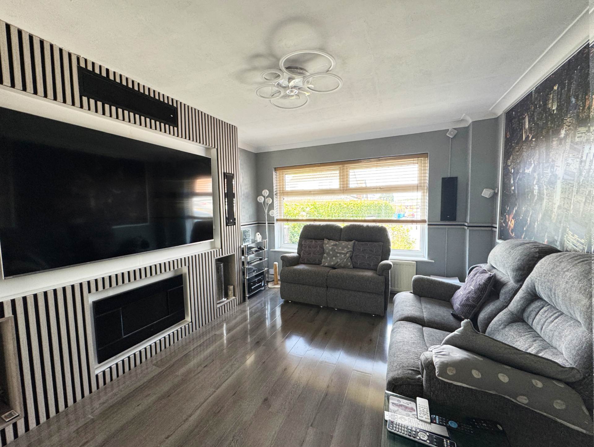 Oak Avenue, Royton, Image 2