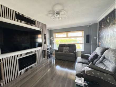Oak Avenue, Royton, Image 2