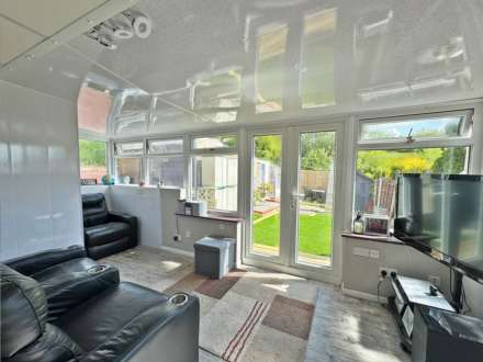 Oak Avenue, Royton, Image 4