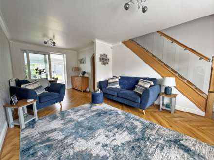 Penthorpe Drive, Royton, Image 2