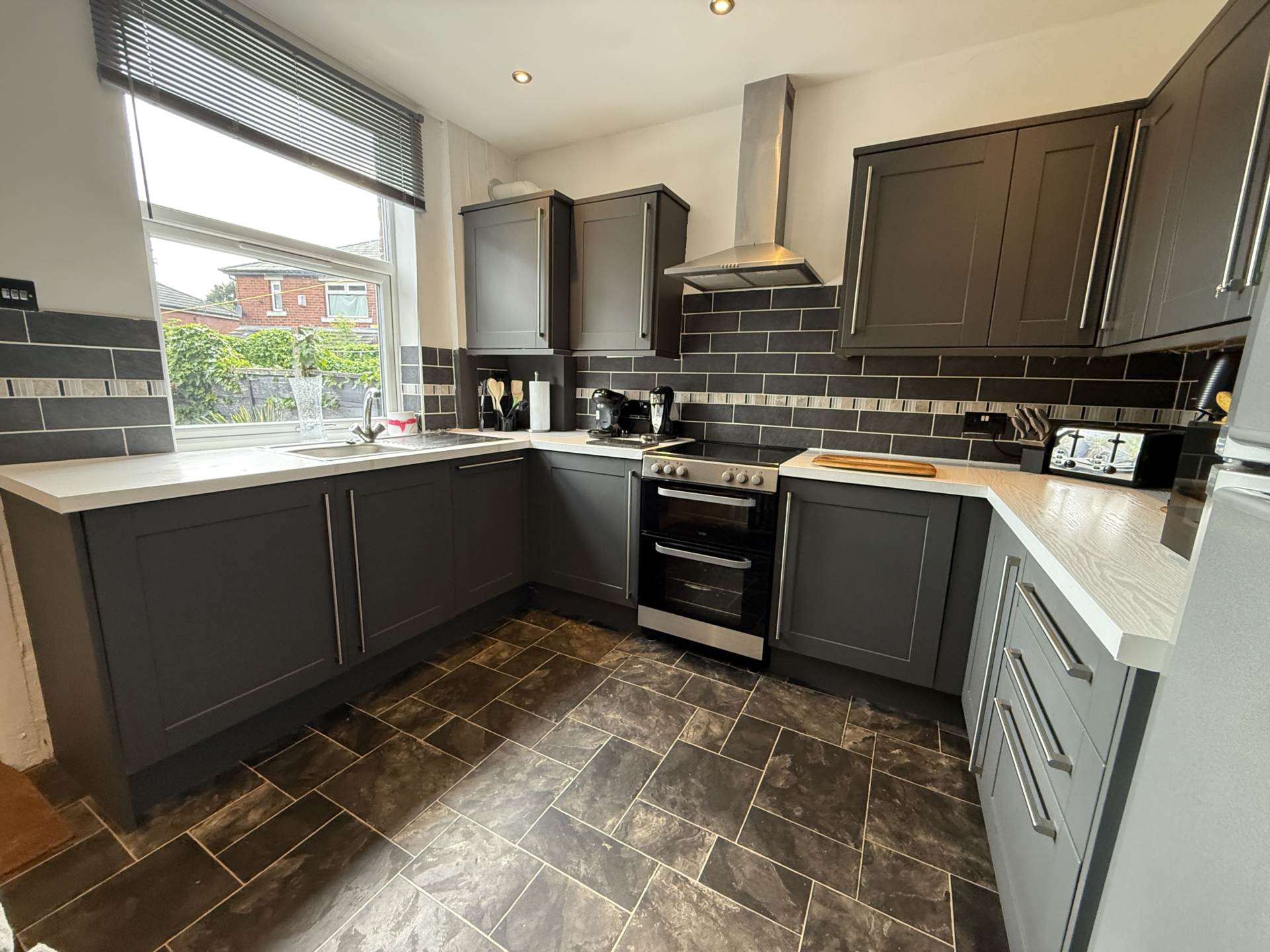 Moor Street, Oldham, Image 4