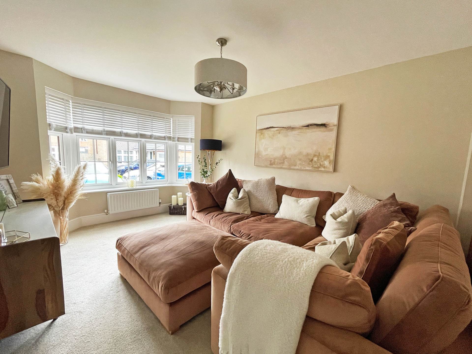 Campion Drive, Oldham, Image 3