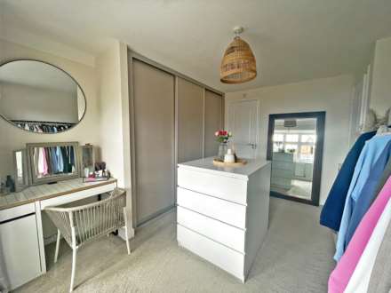 Campion Drive, Oldham, Image 12