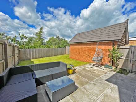 Campion Drive, Oldham, Image 22