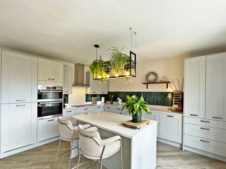 Campion Drive, Oldham, Image 7