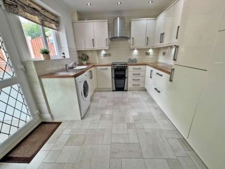 Otmoor Way, Royton, Oldham, Image 4