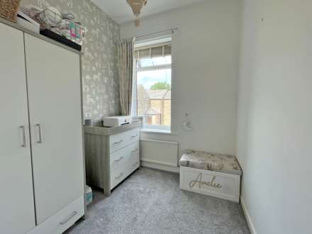 Chew Valley Road, Greenfield, Image 13