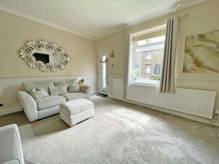 Chew Valley Road, Greenfield, Image 5