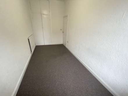 London Road, Derker, Image 16