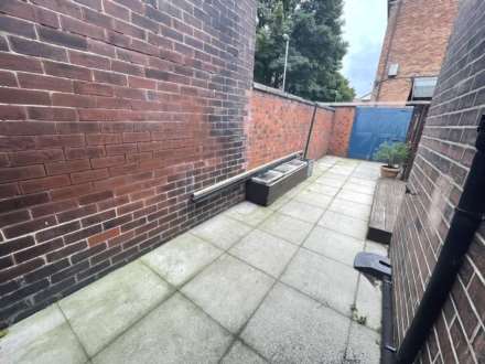 London Road, Derker, Image 19
