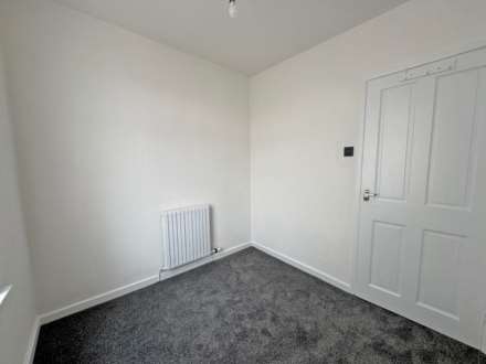 Charles Street, Royton, Image 10