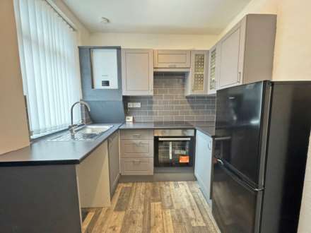 Charles Street, Royton, Image 6