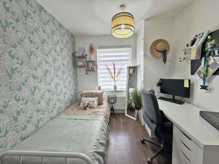 Spring Hill, Oldham, Image 4