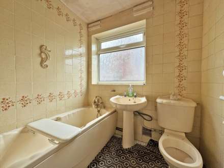 Windermere, Royton, Oldham, Image 10