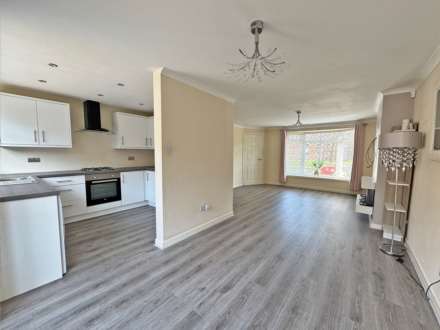Albert Street, Royton, Image 3
