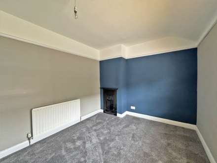 Oakworth Croft, Moorside, Oldham, Image 10