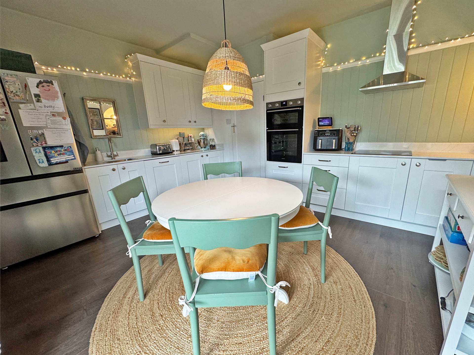 Longfield Road, Shaw, Image 11