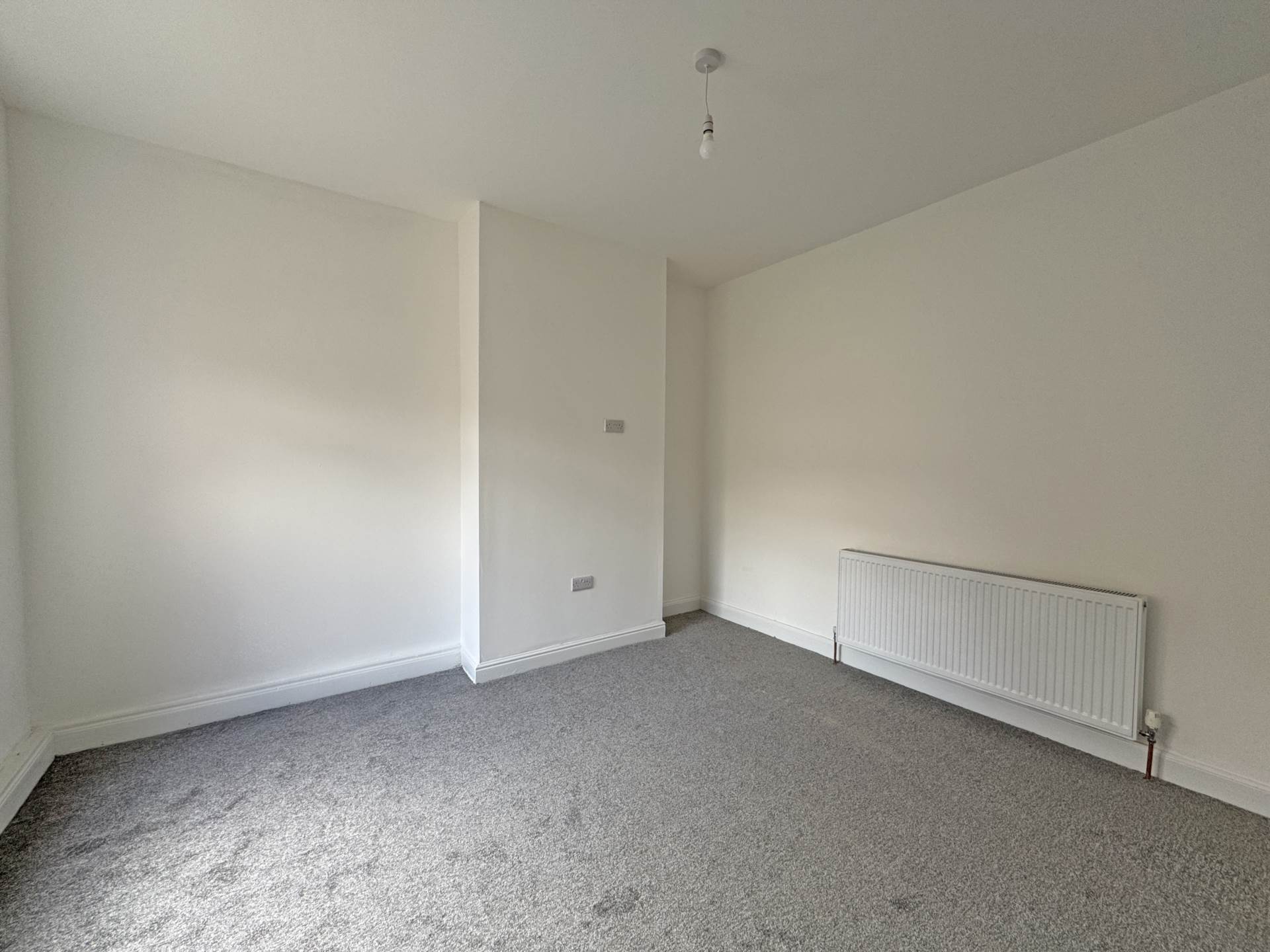 Grains Road, Shaw, Image 22