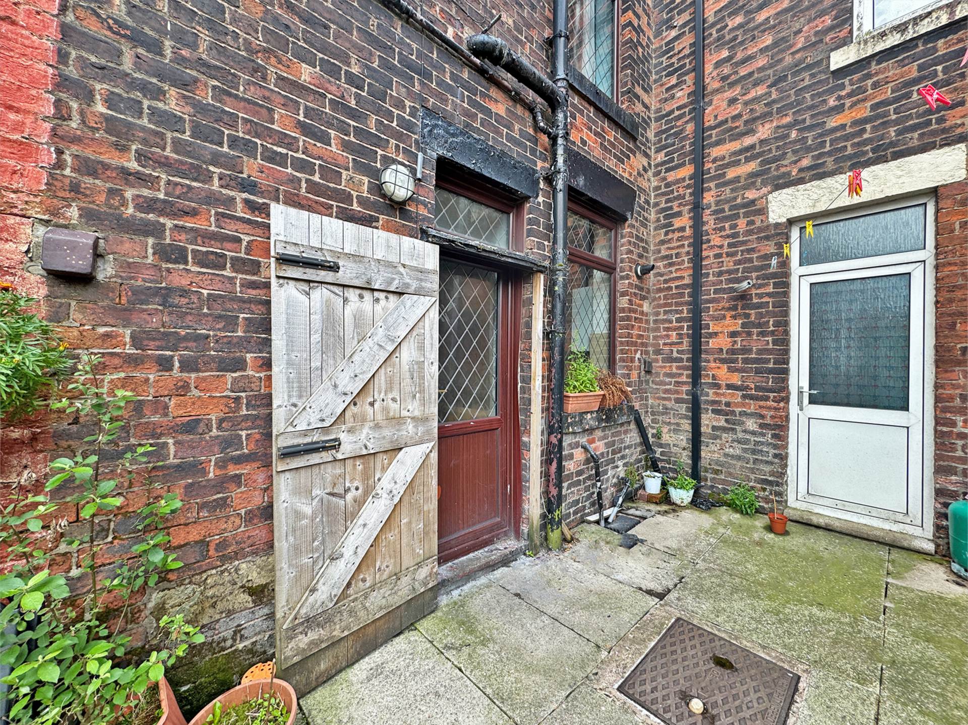 Rochdale Road, High Crompton, Image 9