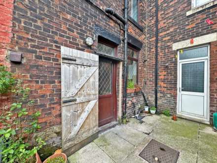 Rochdale Road, High Crompton, Image 9