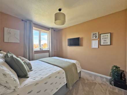 Sunhill Close, Rochdale, Image 12