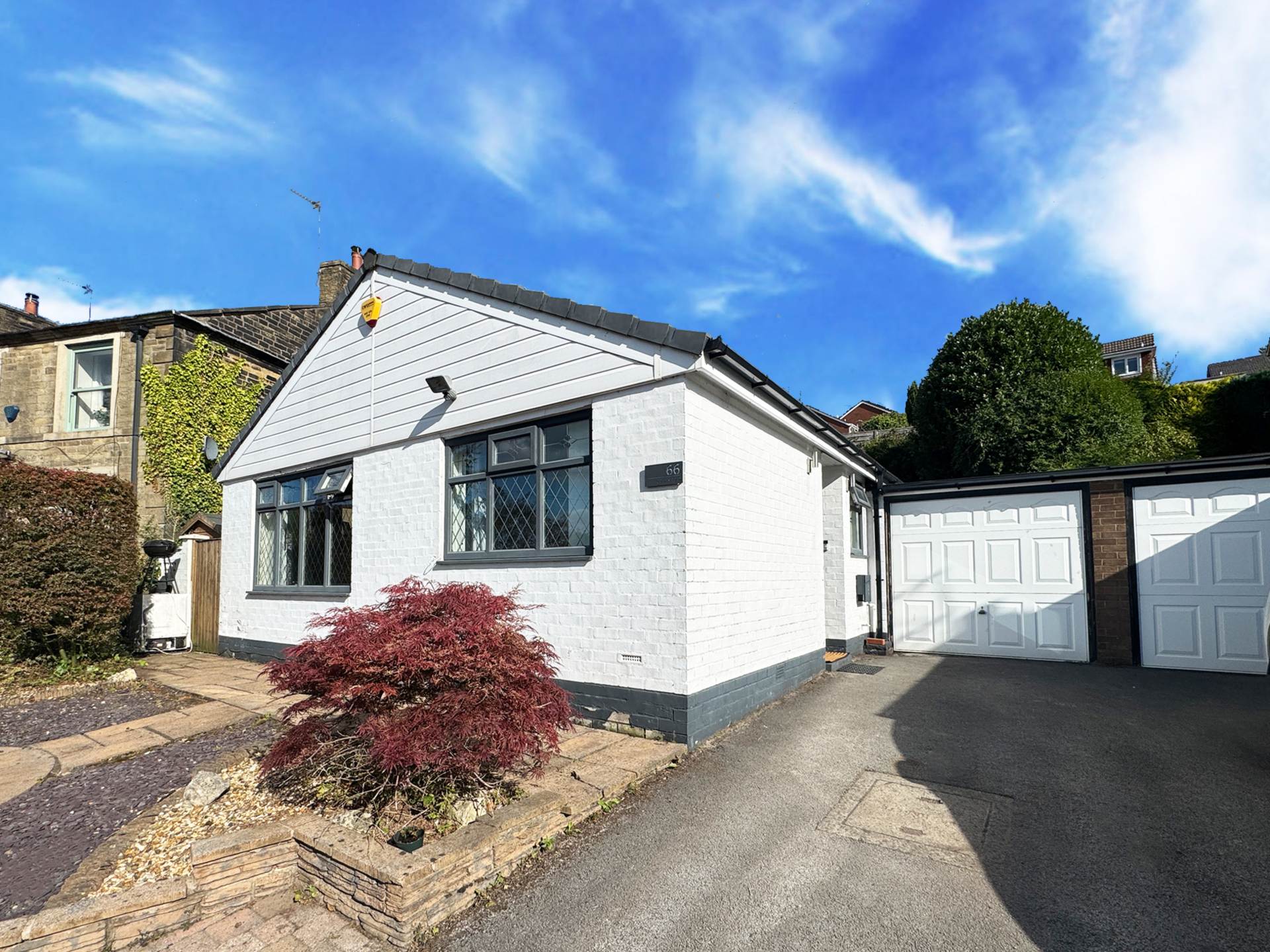 Grains Road, Shaw, Image 1