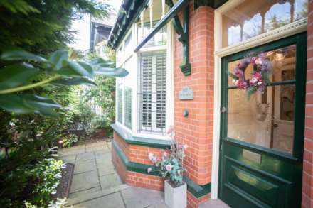 Middleton Road, Oldham, Image 22