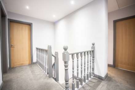 Thorncliffe Avenue, Royton, Image 21