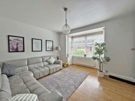 Thornham Lane, Oldham, Image 2