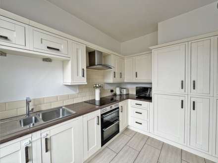 Thornham Lane, Oldham, Image 5