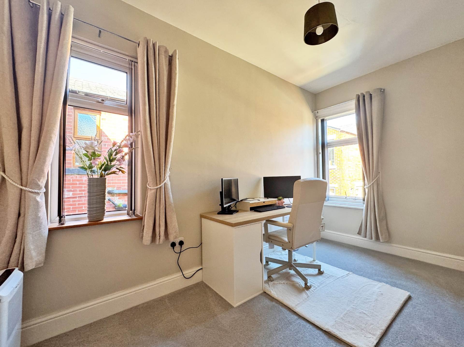 Farrow Street, Shaw, Image 15