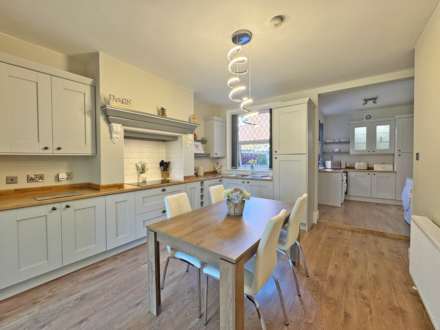 Farrow Street, Shaw, Image 5