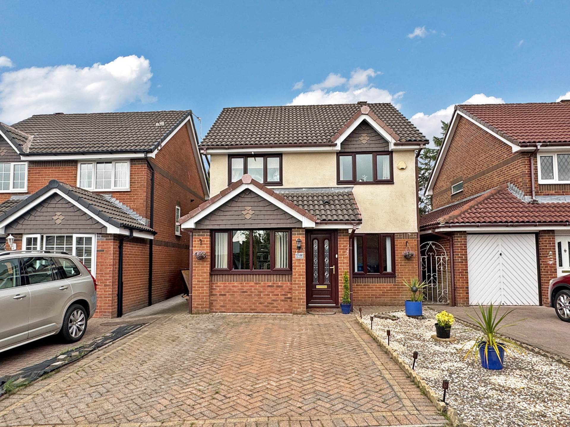 Rushbury Drive, Heyside Oldham, Image 1