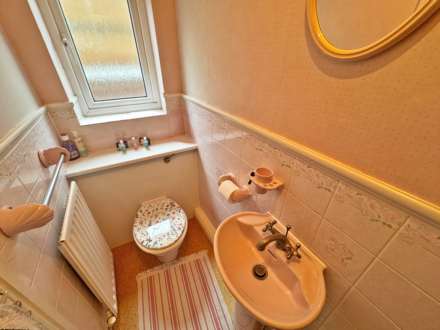 Rushbury Drive, Heyside Oldham, Image 13