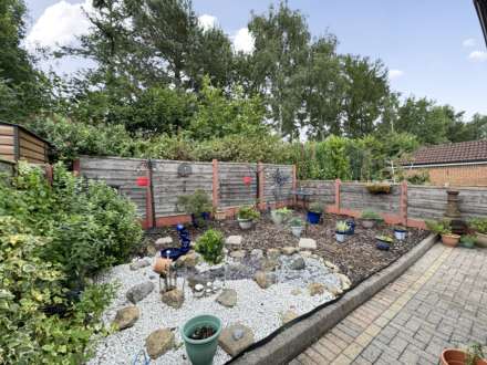 Rushbury Drive, Heyside Oldham, Image 18