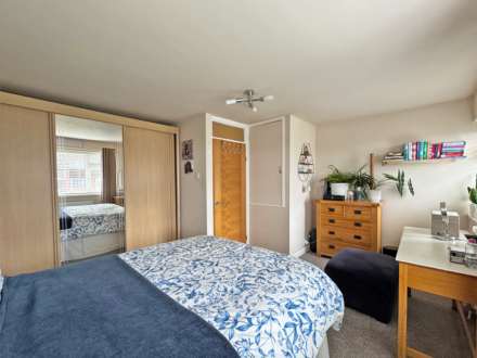 Park Crescent, Chadderton, Image 14