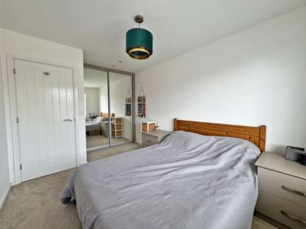 Millside Way, Royton, Image 3